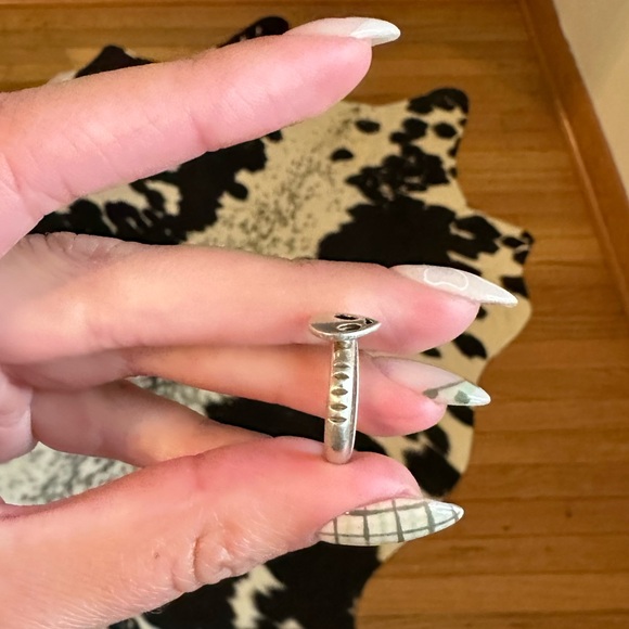 alien ring - Picture 3 of 3